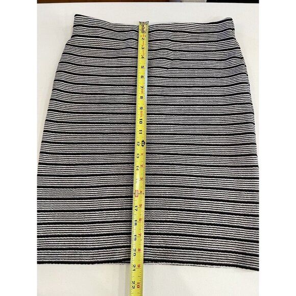 LOFT Pencil Skirt Womens Small Black & White Stripes Pull On Office Career Work - Picture 5 of 6